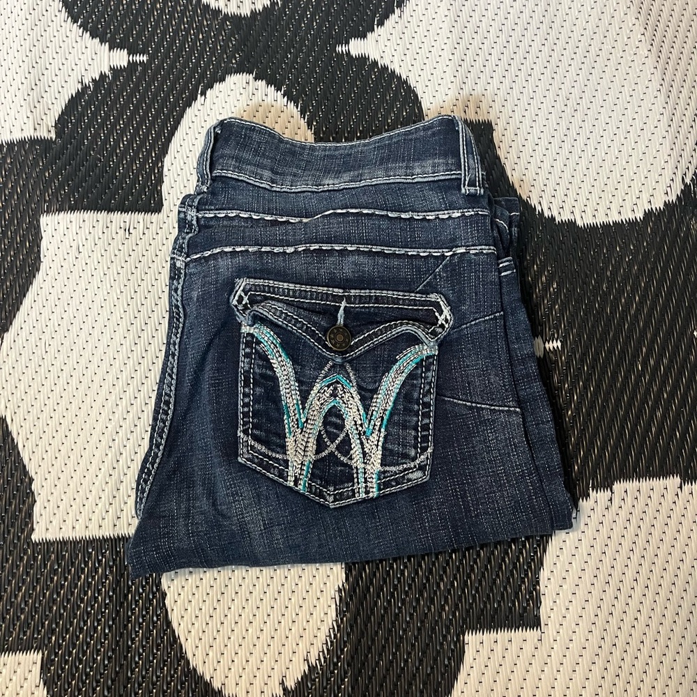 Attire Wide leg Jeans size 10 Women’s embroidered